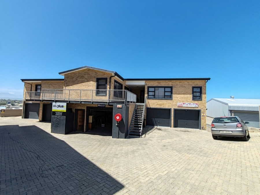 Commercial Property for Sale in Voorbaai Western Cape